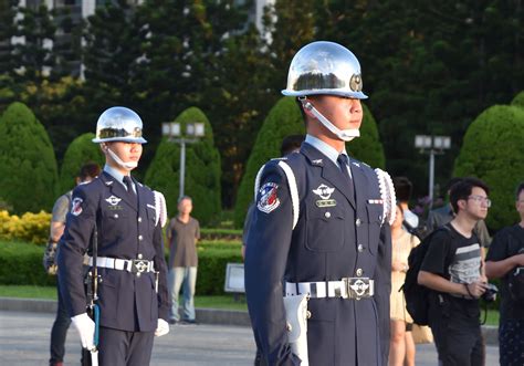 Republic of China (Taiwan) Air Force Honor Guard | Honor guard, Army ...