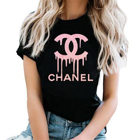 tshirt chanel ;svg chanel women | T shirts for women, Women, Fashion