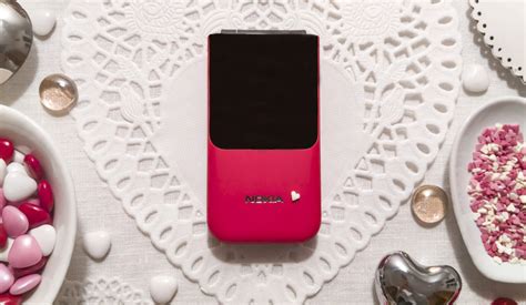 Nokia 2720 Flip arriva in versione (rossa) San Valentino