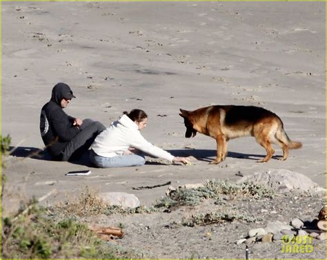 Shailene Woodley & Aaron Rodgers Cuddle Their Dog at the Beach in Cute ...