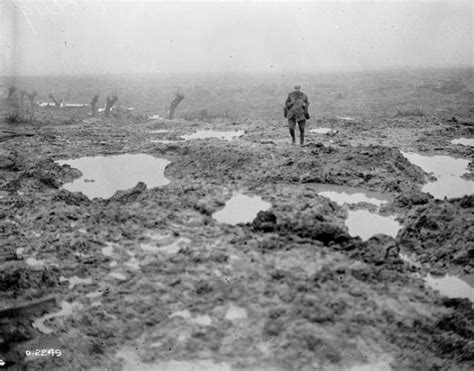 The murderous mud of one First World War battlefield | CBC CBC Archives