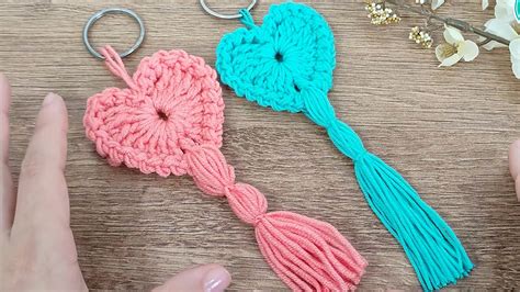 Crochet Heart Keychain Pattern And Tutorial - CrochetBeja