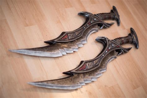 Skyrim - Daedric Swords - KamuiCosplay