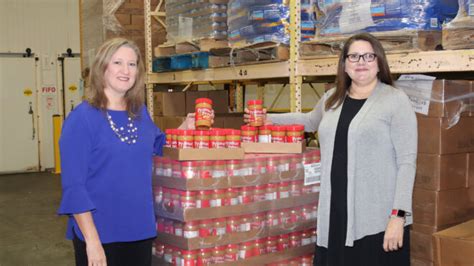 Georgia Peanut Farmers Donate Peanut Butter to Second Harvest of South Georgia – Georgia Peanut ...