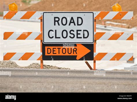 Road Closed / Detour Barrier Sign Stock Photo - Alamy