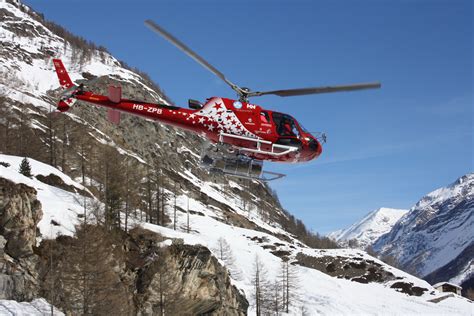 Air Zermatt a very busy company – HelicopterLife