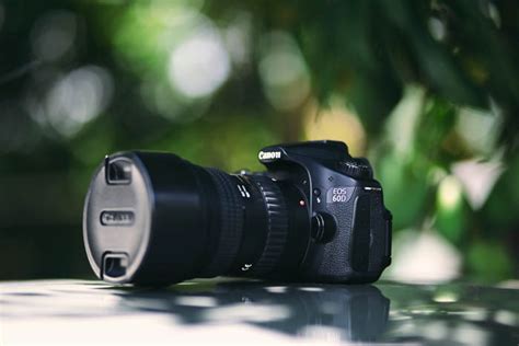 Rent DSLR Camera Lenses in Pakistan - Rentable