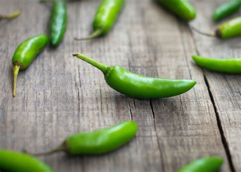 How to Dice Jalapenos - Cook Smarts