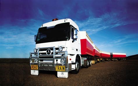 Mercedes Truck Wallpapers - Wallpaper Cave