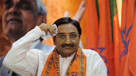 Union Education Minister Ramesh Pokhriyal Nishank tests COVID-19 positive