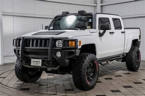 Autotrader Find: Manual Transmission Hummer H3T Off-Roader - Autotrader