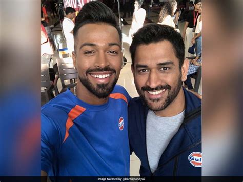 Hardik Pandya Starts IPL 2019 Training With MS Dhoni's Trademark Shot ...