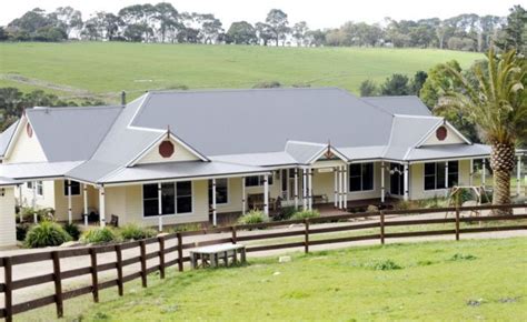 Australian country style on Pinterest | Weatherboard House, Home ... | Homestead house, House ...