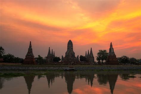 Wat Chaiwatthanaram | Mini site, Old temple, Site