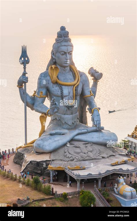 Murudeshwar, Karnataka, India - January 6, 2015: The statue of great ...