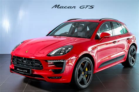 Porsche Macan GTS launched in Malaysia – RM710k 2016 Porsche Macan GTS ...