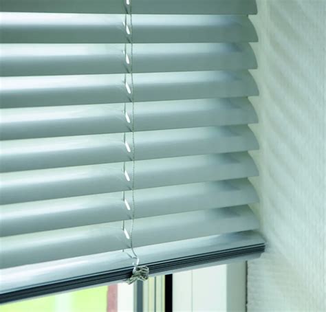 Aliexpress.com : Buy SCHRLING Venetian Blinds Waterproof Shutter Aluminum Roller blinds On ...