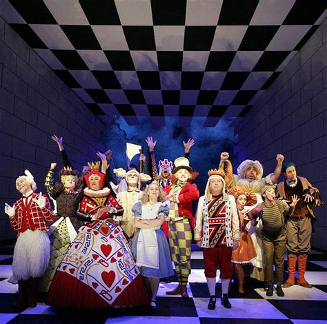 Alice In Wonderland Musical, Halloween Alice In Wonderland, Wonderland ...