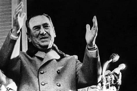 Casares On Line: Un 1 de Julio pero de 1974, fallece Juan Domingo Perón