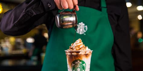 Starbucks baristas say that lines are longer for a troubling reason - Business Insider