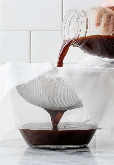 How to Make Cold Brew Coffee Recipe - Love and Lemons