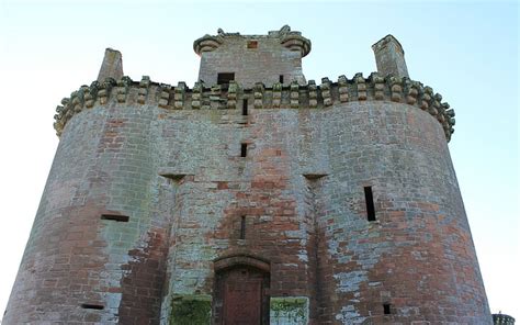 HD wallpaper: caerlaverock castle | Wallpaper Flare