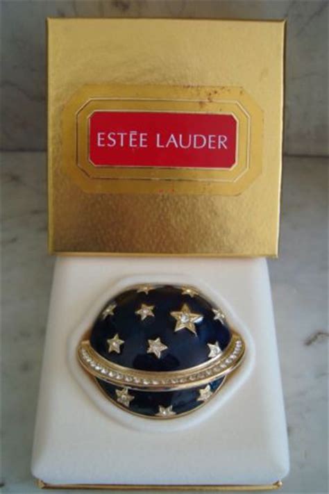 116 best images about ESTEE LAUDER SOLID PERFUME COMPACTS on Pinterest | Harrods, Weekend artist ...