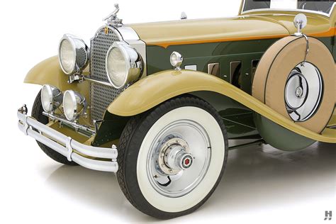 1930 Packard 745 Waterhouse Victoria | Hyman Ltd.