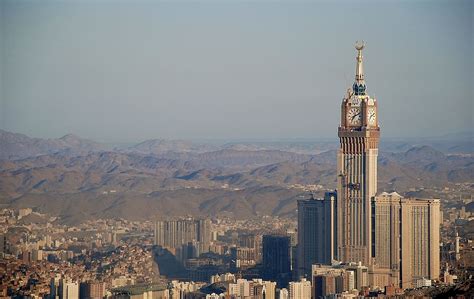 HD wallpaper: aerial photo of building with clock tower, Mecca, Saudi ...