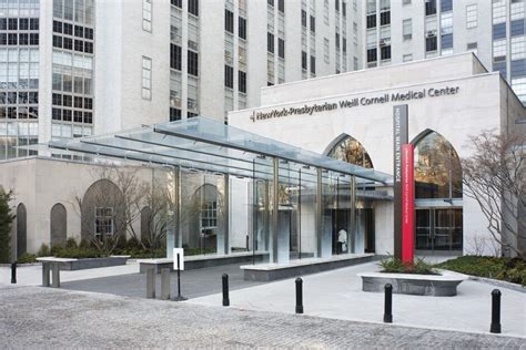 NewYork-Presbyterian Hospital on LinkedIn: Pioneers in brain pathology treatments, our surgeons ...