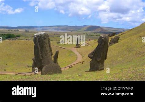 Volcano trek big island Stock Videos & Footage - HD and 4K Video Clips - Alamy