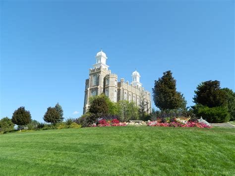 Logan Utah Temple Photograph Gallery | ChurchofJesusChristTemples.org