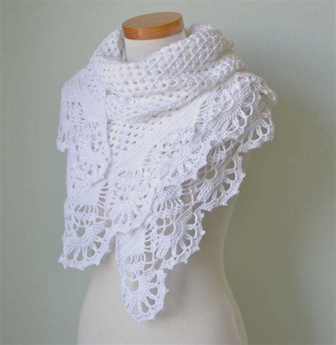 White lace shawl with crochet royal trim G743