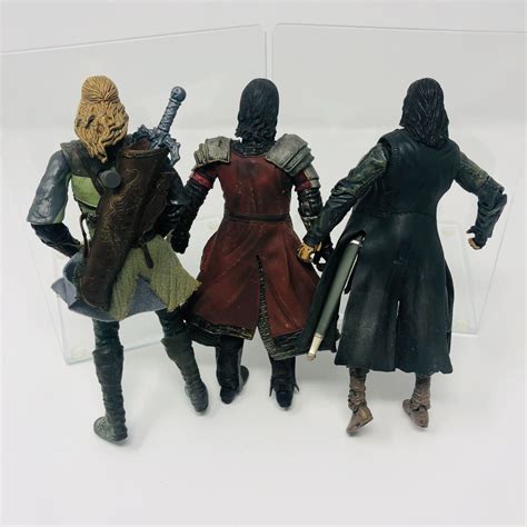 Lord of the Rings Action Figures Bundle x 7 NLP Inc 2001 Marvel Tolkien ...