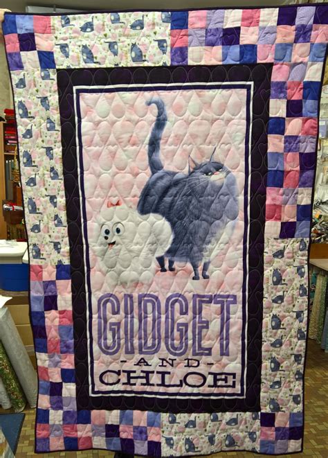 Secret Life Of Pets-Gidget and Chloe by Quilting Treasures, 38.5 x 56.5