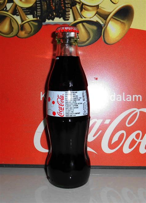 Redlabels-Heritage: Coca-Cola 125th Ans World of Coke Souvenir Bottle ...