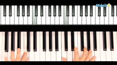 How to Play All I Want For Christmas is You on The Piano - YouTube