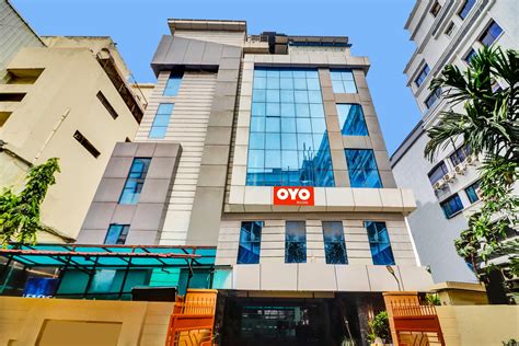 Heavens Inn Near Rasoolpura metro station, OYO Rooms Hyderabad, Book @ ₹979 - OYO