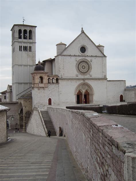 Parlo italiano? Spring 2012 in Orvieto, Italy: Perugia and Assisi ...