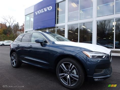 2018 Denim Blue Metallic Volvo XC60 T6 AWD Momentum #123815612 | GTCarLot.com - Car Color Galleries