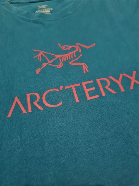 ARC'TERYX LOGO PRINT SHIRT, Men's Fashion, Tops & Sets, Tshirts & Polo ...