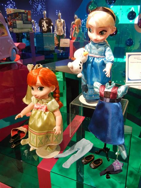 The Favorite Toy: Animators Collection Deluxe Frozen Dolls