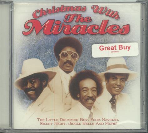 Amazon.com: Christmas With the Miracles: CDs & Vinyl