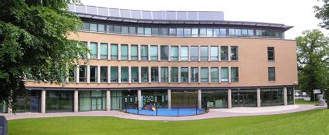 South West College, Omagh Campus © Kenneth Allen cc-by-sa/2.0 ...