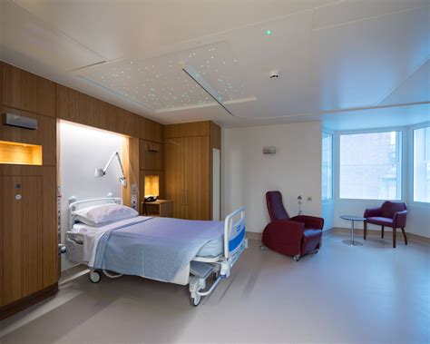 The London Clinic Ward Bedrooms - Murphy Philipps