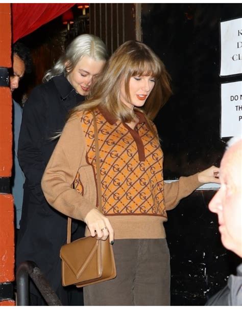 Taylor Swift Embraces Brown Sweater | Jacketsland