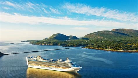 11 Best Fall Cruises - Fall Foliage Cruise