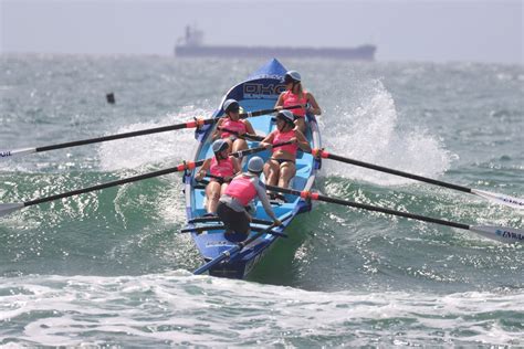 Surf Boats – Mentone Life Saving Club