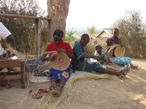 Village Life Uganda - Images of Rural Uganda - Uganda Daily Life