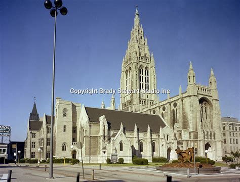 The East Liberty Presbyterian Church in Pittsburgh 1976 | The Brady ...